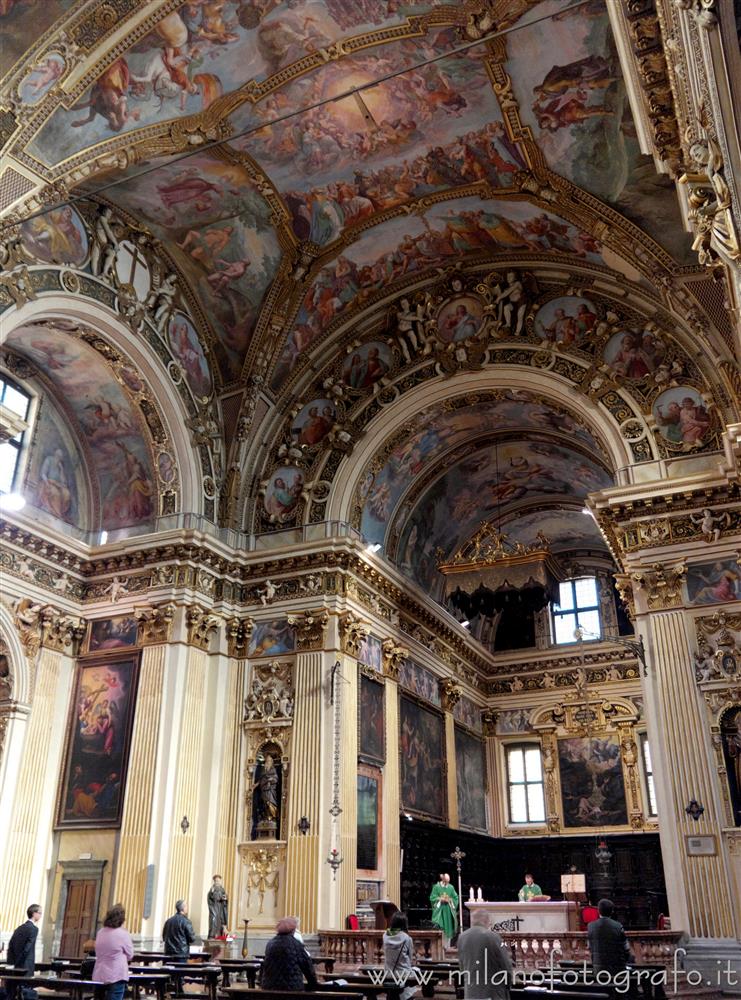 Milan (Italy) - Presbytery and transept of the Church of Sant'Antonio Abate